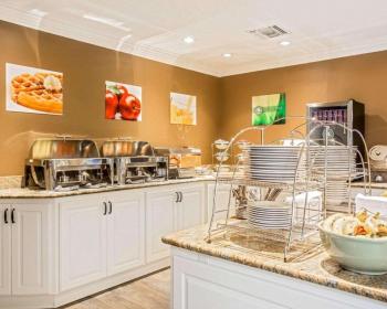 Quality Suites Buckhead Village